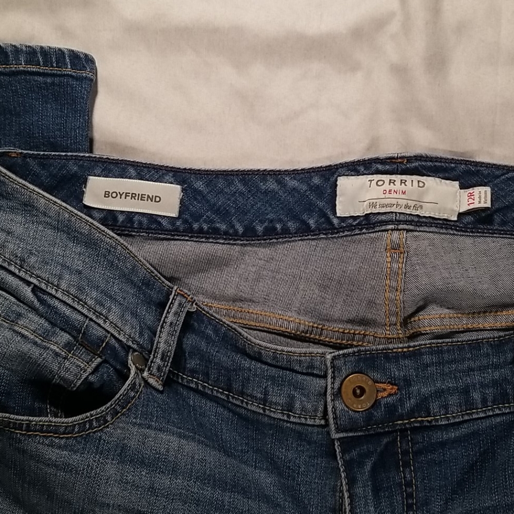 Torrid jeans - Picture 3 of 3